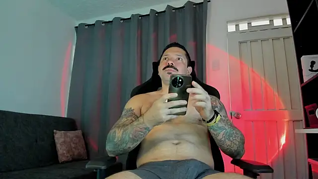 Pierre Vidal online show from 11-20-25, 08:42