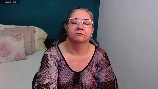 scaelettdubois online show from 04-22-26, 01:56