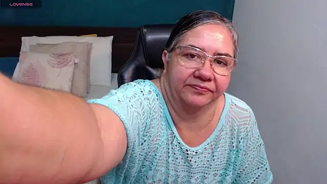 scaelettdubois online show from 02-13-26, 03:17