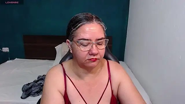 scaelettdubois online show from 10-05-25, 12:12