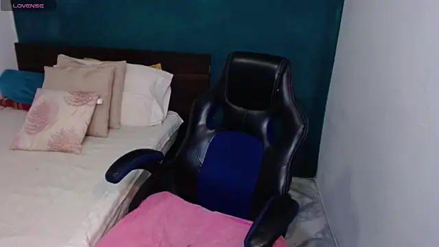 scaelettdubois online show from 02-08-26, 10:29