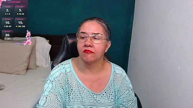 scaelettdubois online show from 11-21-25, 11:04