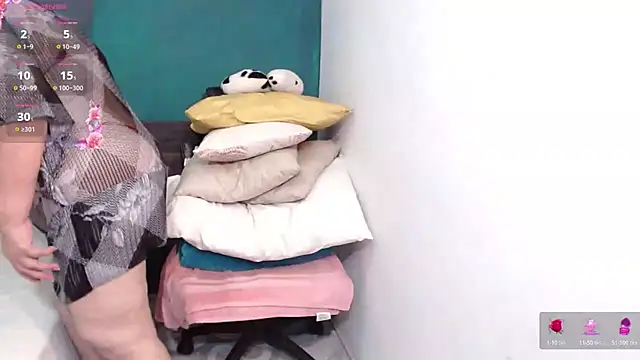 scaelettdubois online show from 11-22-25, 11:03