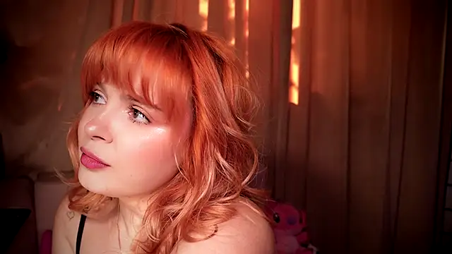 MayaAkashova online show from 10-05-25, 01:35