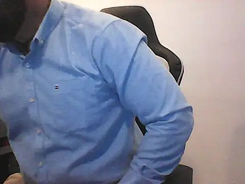 Kalel17073 online show from 06-16-26, 06:19