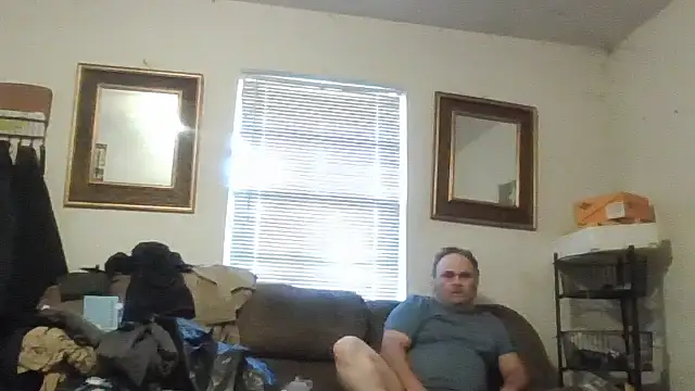 Snapshot of jamestexas chatting on 01-14-26, 08:12 jamestexas online show from 01-14-26, 08:12