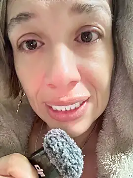 Snapshot of sexymarilyncolombia chatting on 04-13-26, 10:52 sexymarilyncolombia online show from 04-13-26, 10:52