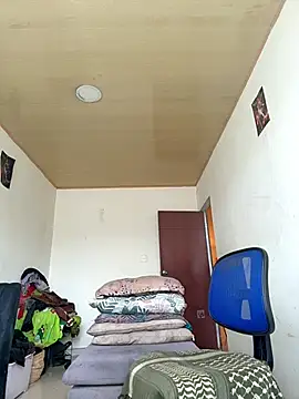 Snapshot of sexymarilyncolombia chatting on 02-16-26, 01:32 sexymarilyncolombia online show from 02-16-26, 01:32