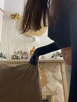 SHARONRodrig online show from 12-22-25, 09:04