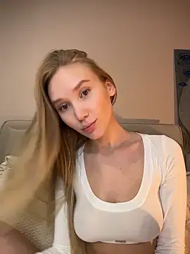 MariaTull online show from 11-14-25, 06:44