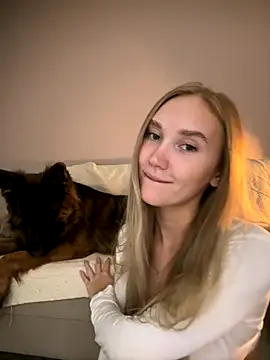 MariaTull online show from 10-13-25, 05:25