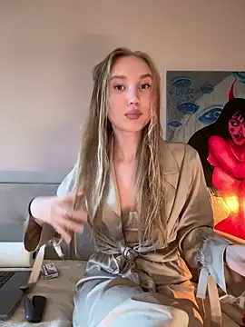 MariaTull online show from 06-04-26, 04:44
