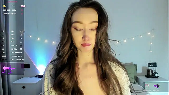  luna 022 online show from 10-12-25, 04:36