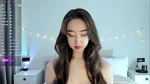  luna 022 online show from 09-25-25, 04:18