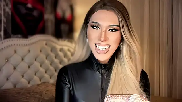 Ts glamxxxx online show from 03-03-26, 03:24