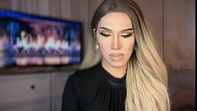 Ts glamxxxx online show from 04-08-26, 10:17