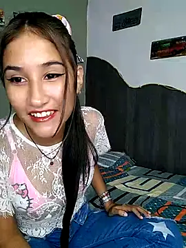 Little Naughty Nicole online show from 04-14-26, 04:39