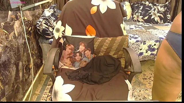 sexyrihana1 online show from 10-29-25, 07:29