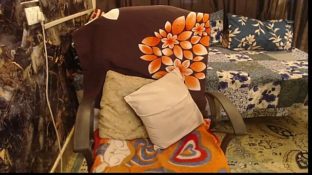 sexyrihana1 online show from 11-13-25, 07:12