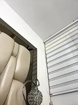 Snapshot of ALISSON_FOXXX1 chatting on 09-11-25, 09:59 ALISSON FOXXX1 online show from 09-11-25, 09:59