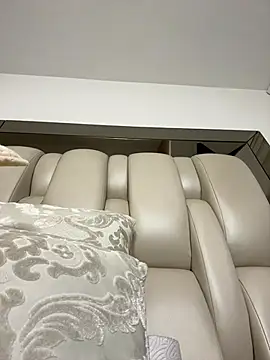 ALISSON FOXXX1 online show from 02-08-26, 10:51