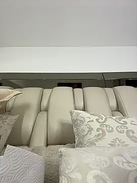 ALISSON FOXXX1 online show from 04-14-26, 10:48