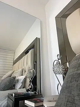 Snapshot of ALISSON_FOXXX1 chatting on 10-09-25, 08:42 ALISSON FOXXX1 online show from 10-09-25, 08:42