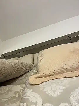 ALISSON FOXXX1 online show from 02-25-26, 12:55