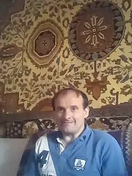 185322 online show from 10-12-25, 11:44