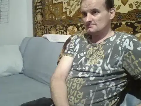 185322 online show from 09-23-25, 02:46