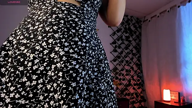 Snapshot of cailynhot chatting on 07-08-26, 10:54 cailynhot online show from 07-08-26, 10:54