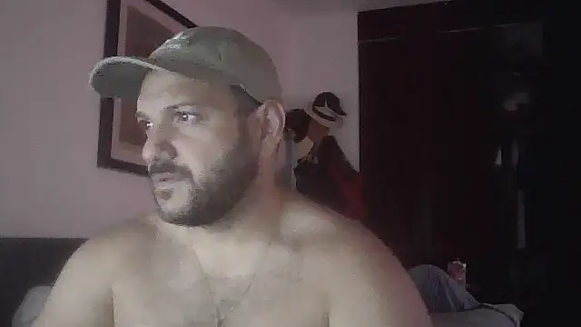 Snapshot of JonJ0 chatting on 01-06-26, 11:47 JonJ0 online show from 01-06-26, 11:47