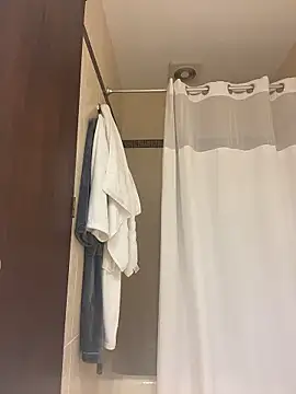 Snapshot of JonJ0 chatting on 01-14-26, 12:14 JonJ0 online show from 01-14-26, 12:14