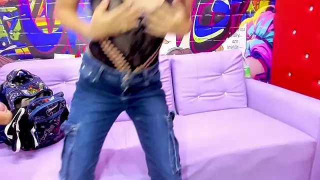 miacam-hot online show from 11-21-25, 11:20