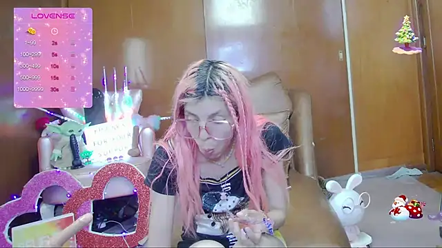 Skinygirl online show from 10-03-25, 12:14