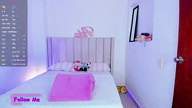 Snapshot of sheirysex_ chatting on 09-22-25, 02:06 sheirysex online show from 09-22-25, 02:06