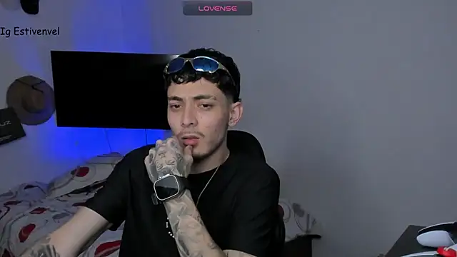 steve latin online show from 11-04-25, 05:39