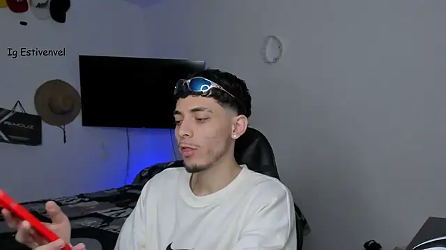 steve latin online show from 10-11-25, 12:28