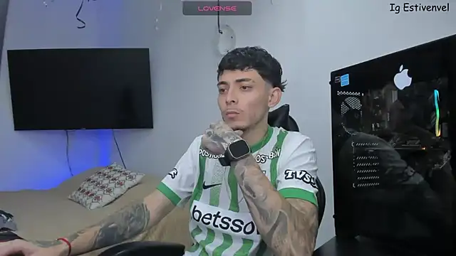 steve latin online show from 02-15-26, 03:11