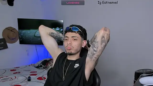 steve latin online show from 11-12-25, 05:17