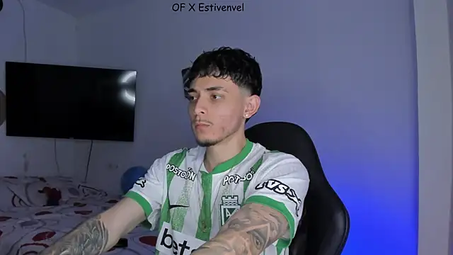 steve latin online show from 09-27-25, 05:08