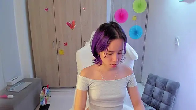 Anto herrera online show from 09-28-25, 01:12