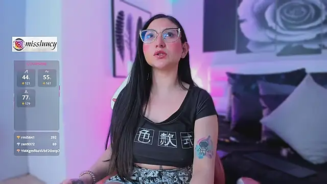 lucy neil online show from 09-09-25, 07:01