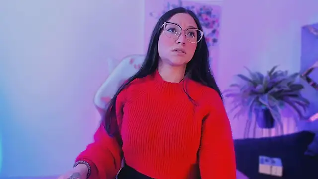 lucy neil online show from 01-11-26, 02:40