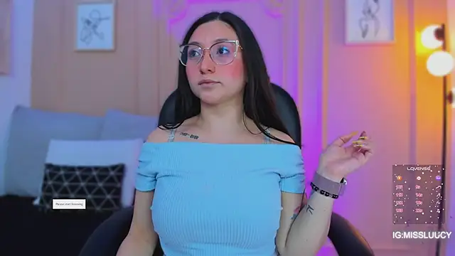 Snapshot of lucy_neil chatting on 03-17-26, 02:36 lucy neil online show from 03-17-26, 02:36