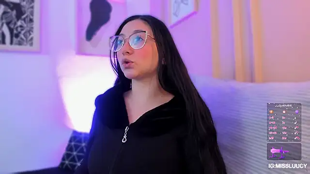 Snapshot of lucy_neil chatting on 03-04-26, 02:41 lucy neil online show from 03-04-26, 02:41