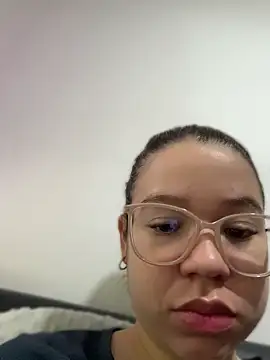 Lucyklein2022 online show from 05-29-26, 03:51