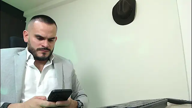 cowboyht online show from 12-14-25, 03:57