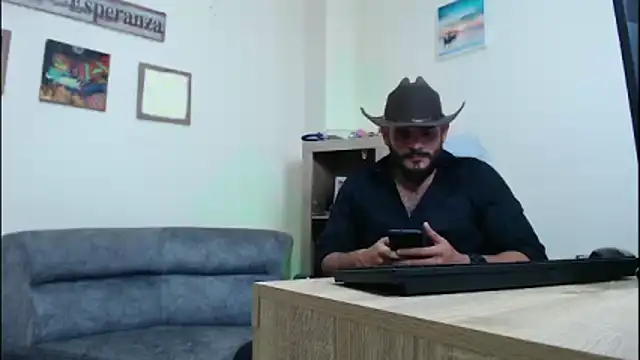 cowboyht online show from 05-07-26, 06:17