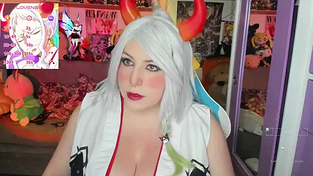 candyy new online show from 10-21-25, 06:29